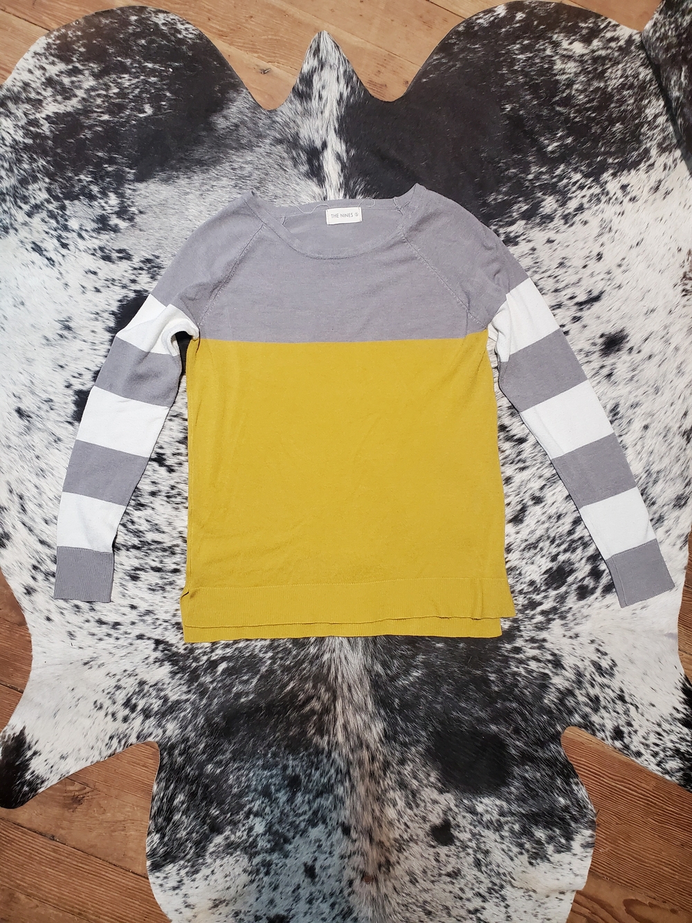 Colorblock Crewneck Sweater - Mustard, Gray & White